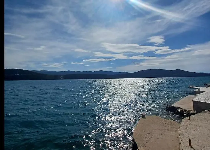 Apartamento Lezenic Dada