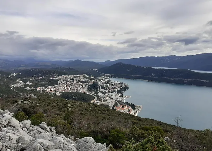 Apartamento Lezenic Dada